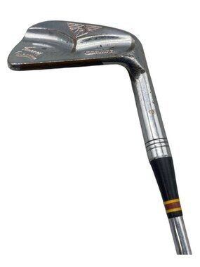 macgregor 7 iron golf clubs tourney colokrom rec. m55 right handed  35" READ